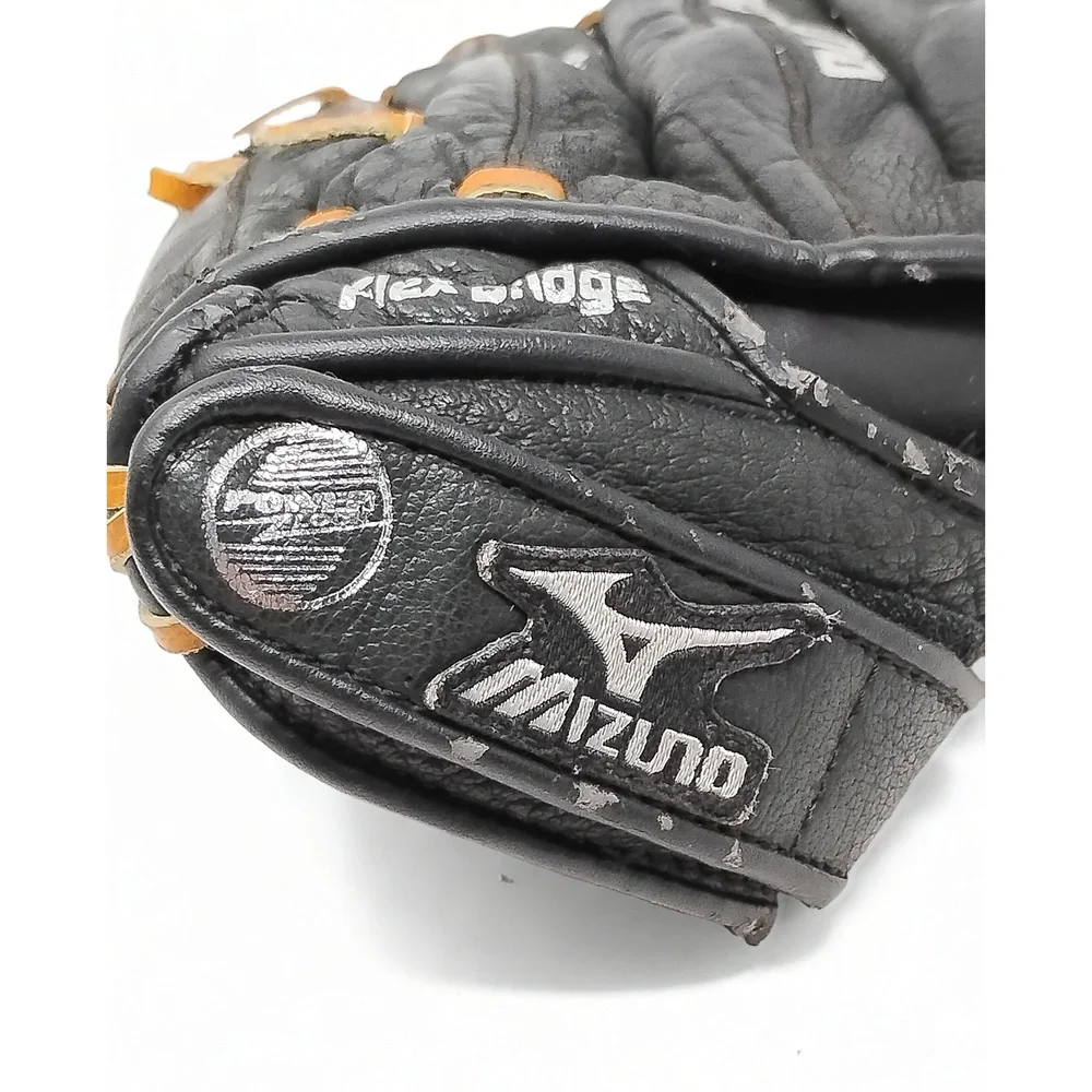 Mizuno premium athletic